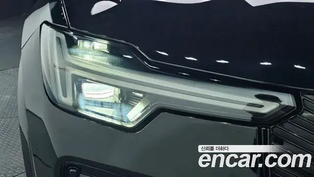 Volvo XC90 2025 — ფოტო 2/30