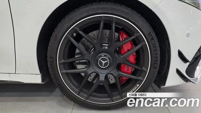 Mercedes-Benz A-Class 2026 — Фото 4/19