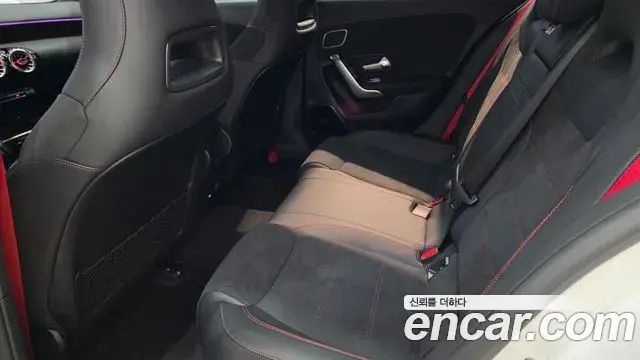 Mercedes-Benz A-Class 2026 — Фото 10/19