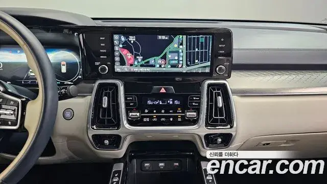 Kia Sorento 2022 — Фото 19/20
