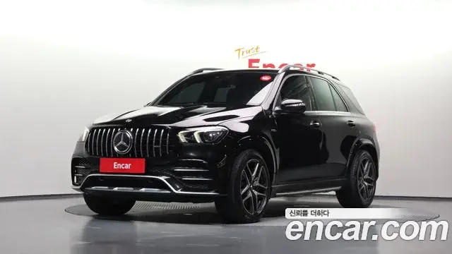 Mercedes-Benz GLE-Class 2021 — Фото 1/20