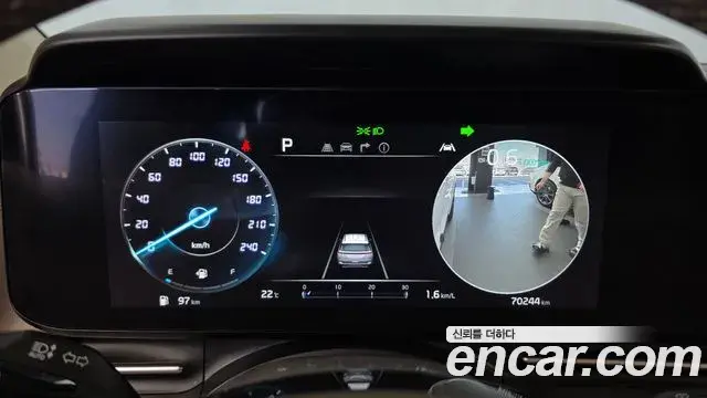 Kia Carnival 2023 — Фото 8/20