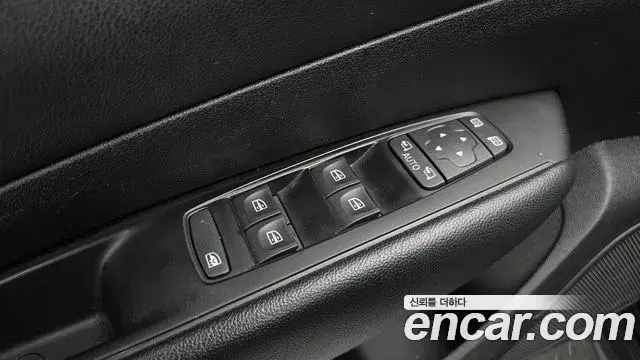 Renault Samsung SM6 2019 — Фото 17/20