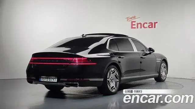 Genesis G90 2023 — Фото 1/20