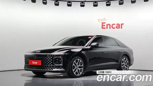 Hyundai Grandeur 2022 — Фото 1/20