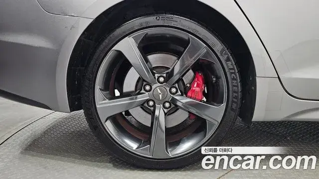 Genesis G70 2019 — Photo 37/37