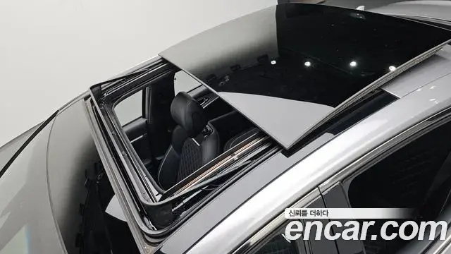 Genesis G70 2019 — Photo 15/37