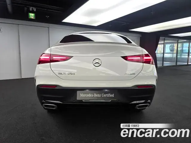 Mercedes-Benz GLE-Class 2026 — Фото 3/18