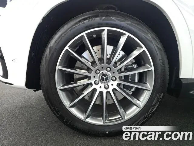 Mercedes-Benz GLE-Class 2026 — Фото 4/18