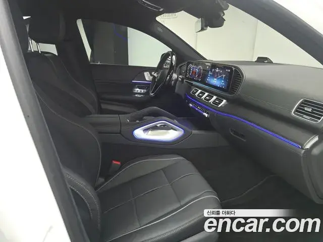 Mercedes-Benz GLE-Class 2026 — Фото 9/18
