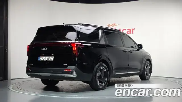 Kia Carnival 2025 — Photo 13/34