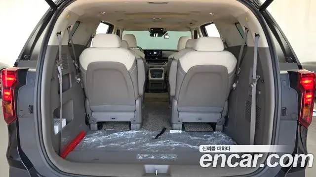 Kia Carnival 2025 — Photo 22/34