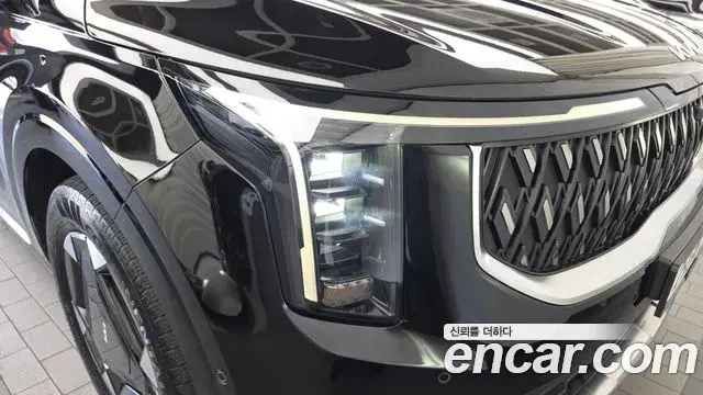 Kia Carnival 2025 — Photo 21/34