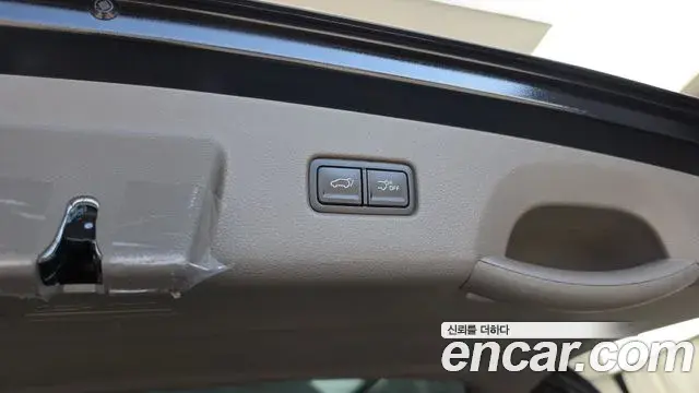 Kia Carnival 2025 — Photo 10/34