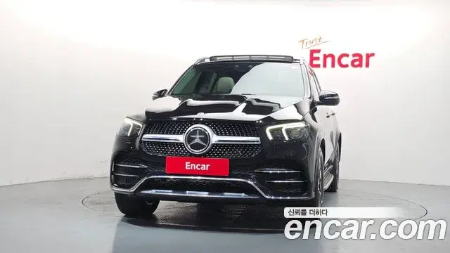 Mercedes-Benz GLE-Class 2021 — Фото 3/20