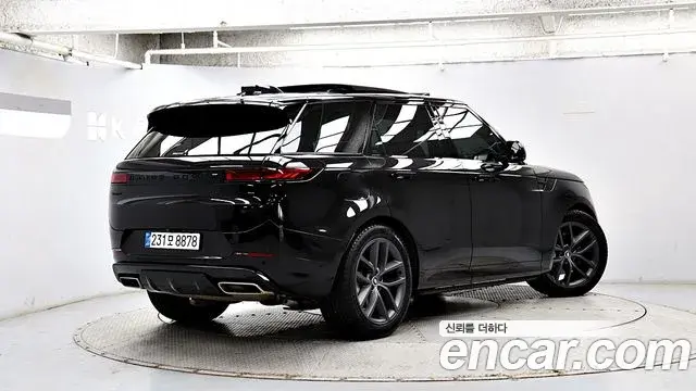 Land Rover Range Rover Sport 2025 — Фото 3/20