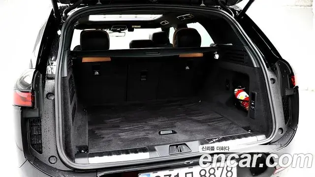 Land Rover Range Rover Sport 2025 — Фото 9/20