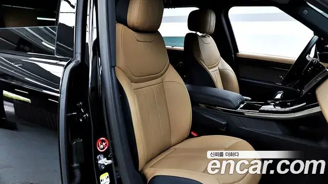 Land Rover Range Rover Sport 2025 — Фото 13/20