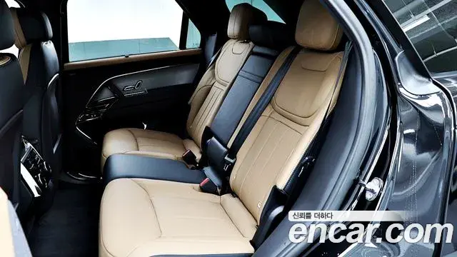 Land Rover Range Rover Sport 2025 — Фото 14/20