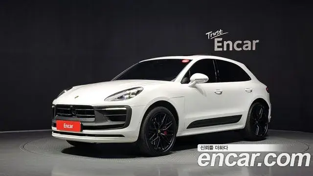Porsche Macan 2023 — Фото 20/20