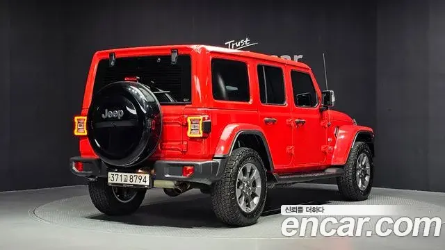 Jeep Wrangler 2021 — Фото 2/20