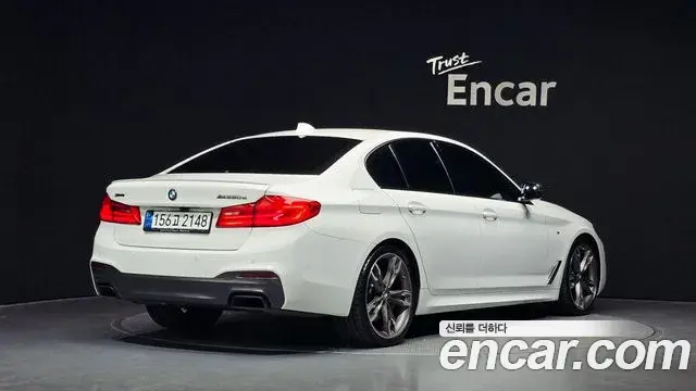 BMW 5 Series 2019 — Фото 2/20