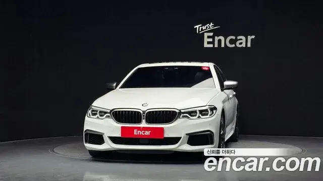 BMW 5 Series 2019 — Фото 3/20