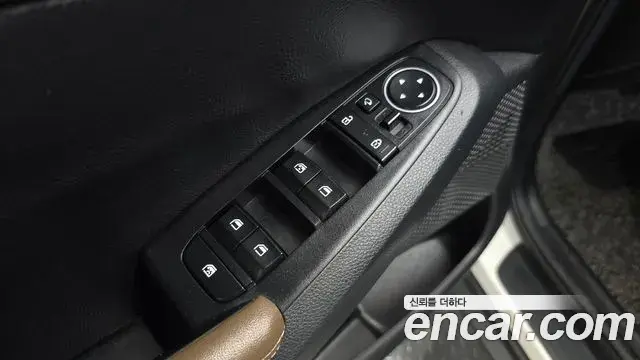 Kia Seltos 2020 — Şəkil 32/41