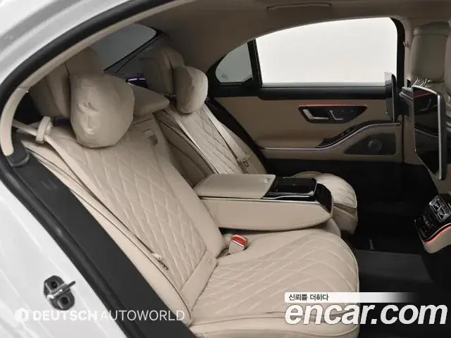 Mercedes-Benz S-Class 2025 — Фото 10/18