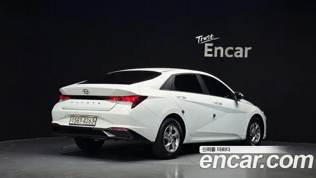 Hyundai Avante 2020 — Фото 2/20