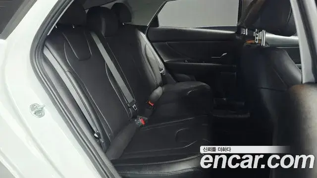Hyundai Avante 2020 — Фото 11/20