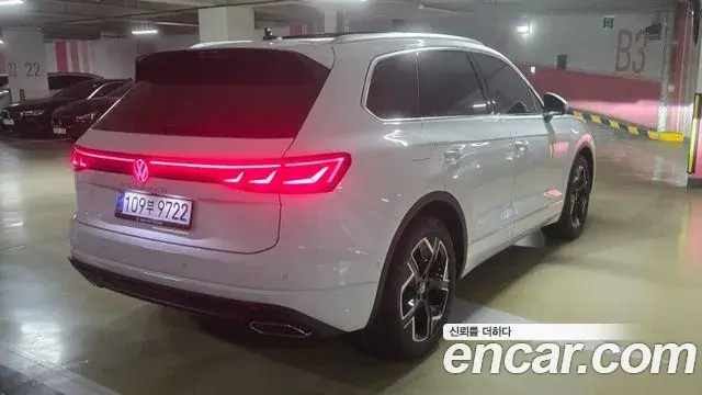 Volkswagen Touareg 2026 — Şəkil 14/19