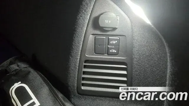 Volkswagen Touareg 2026 — Şəkil 6/19