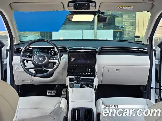 Hyundai The New Tucson 2021 — Фото 6/20