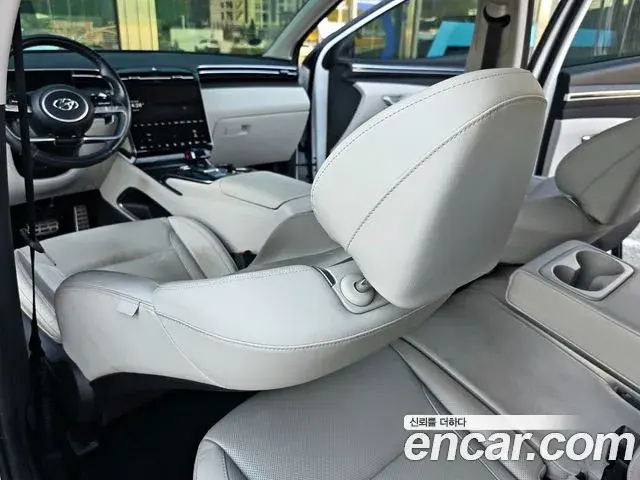 Hyundai The New Tucson 2021 — Фото 7/20