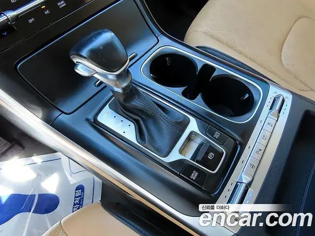 Kia Carnival 2021 — Фото 10/19