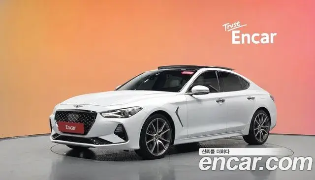 Genesis G70 2018 — Photo 12/32