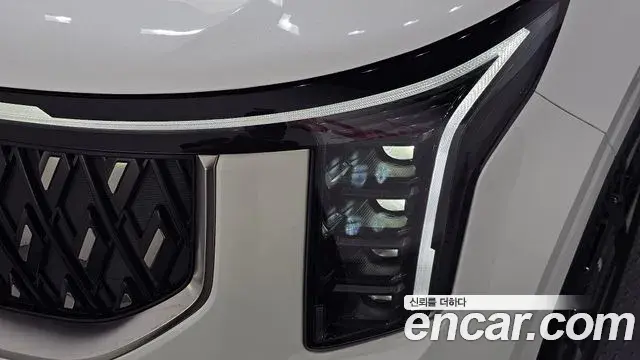 Kia Carnival 2025 — ფოტო 5/37