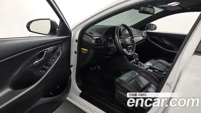 Hyundai i30 2019 — Фото 9/20