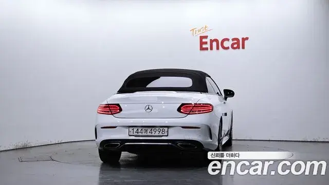 Mercedes-Benz C-Class 2019 — Фото 4/20