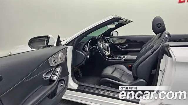 Mercedes-Benz C-Class 2019 — Фото 10/20