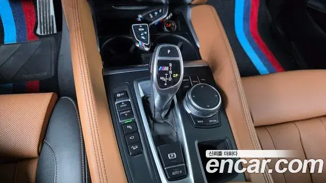 BMW X6 2018 — Фото 9/20