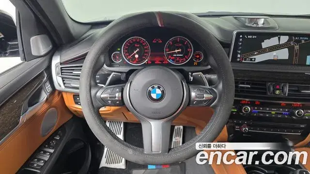 BMW X6 2018 — Фото 13/20