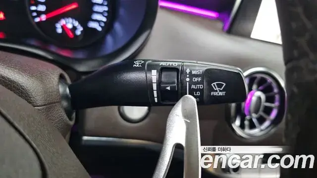 Kia Stinger 2019 — Photo 24/32