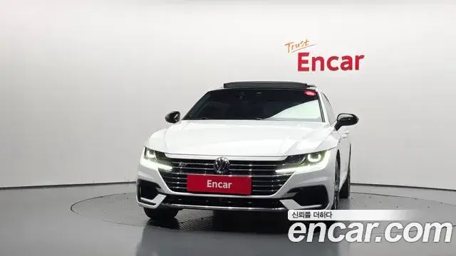 Volkswagen Arteon 2019 — Фото 3/20