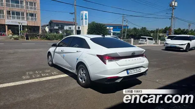 Hyundai Avante 2021 — Фото 4/20