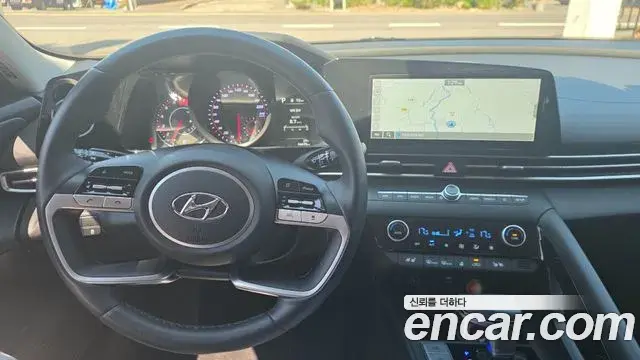 Hyundai Avante 2021 — Фото 8/20