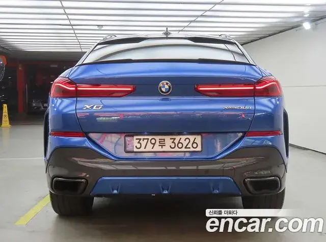 BMW X6 2020 — Фото 2/20
