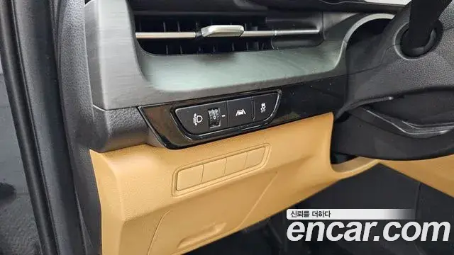 Kia Carnival 2021 — Фото 16/20