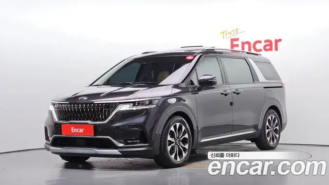 Kia Carnival 2021 — Фото 1/20